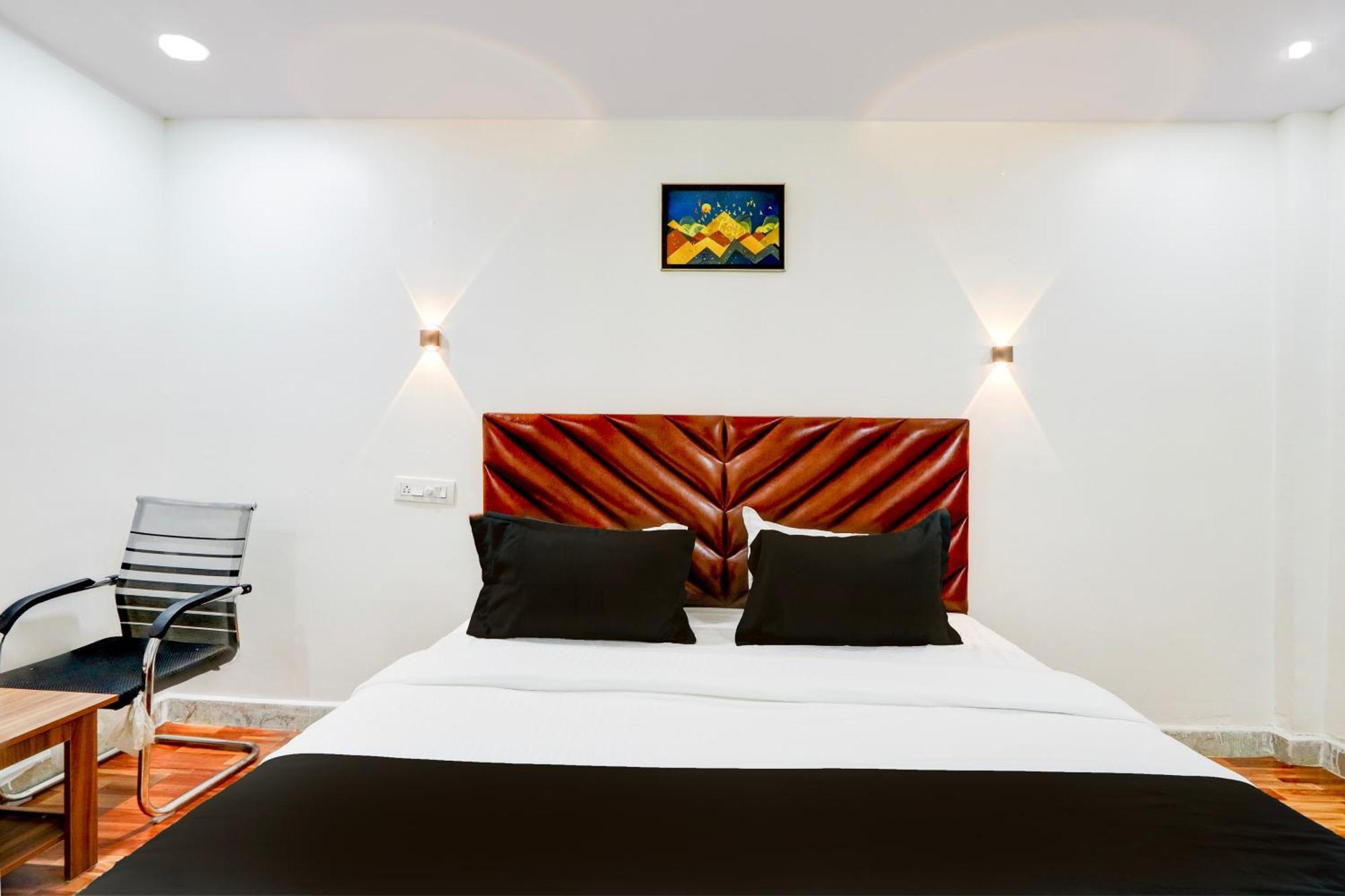 Hotel O Rms Grand Patancheru Zewnętrze zdjęcie